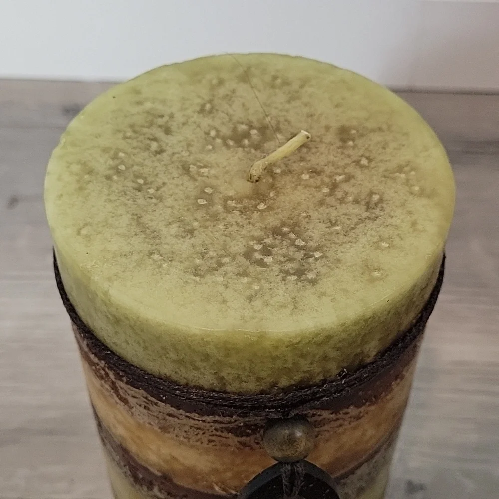 Pier 1 Citrus Cilantro Column Candle Green & brown 4x8